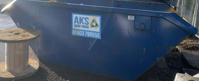 Disposal bin